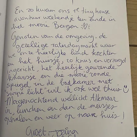 Tiny House De Oude Berg 卑尔根