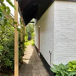 Tiny House De Oude Berg Holiday home Bergen