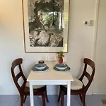 Tiny House De Oude Berg Holiday home Bergen