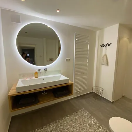 Tiny House De Oude Berg Casa vacanze *